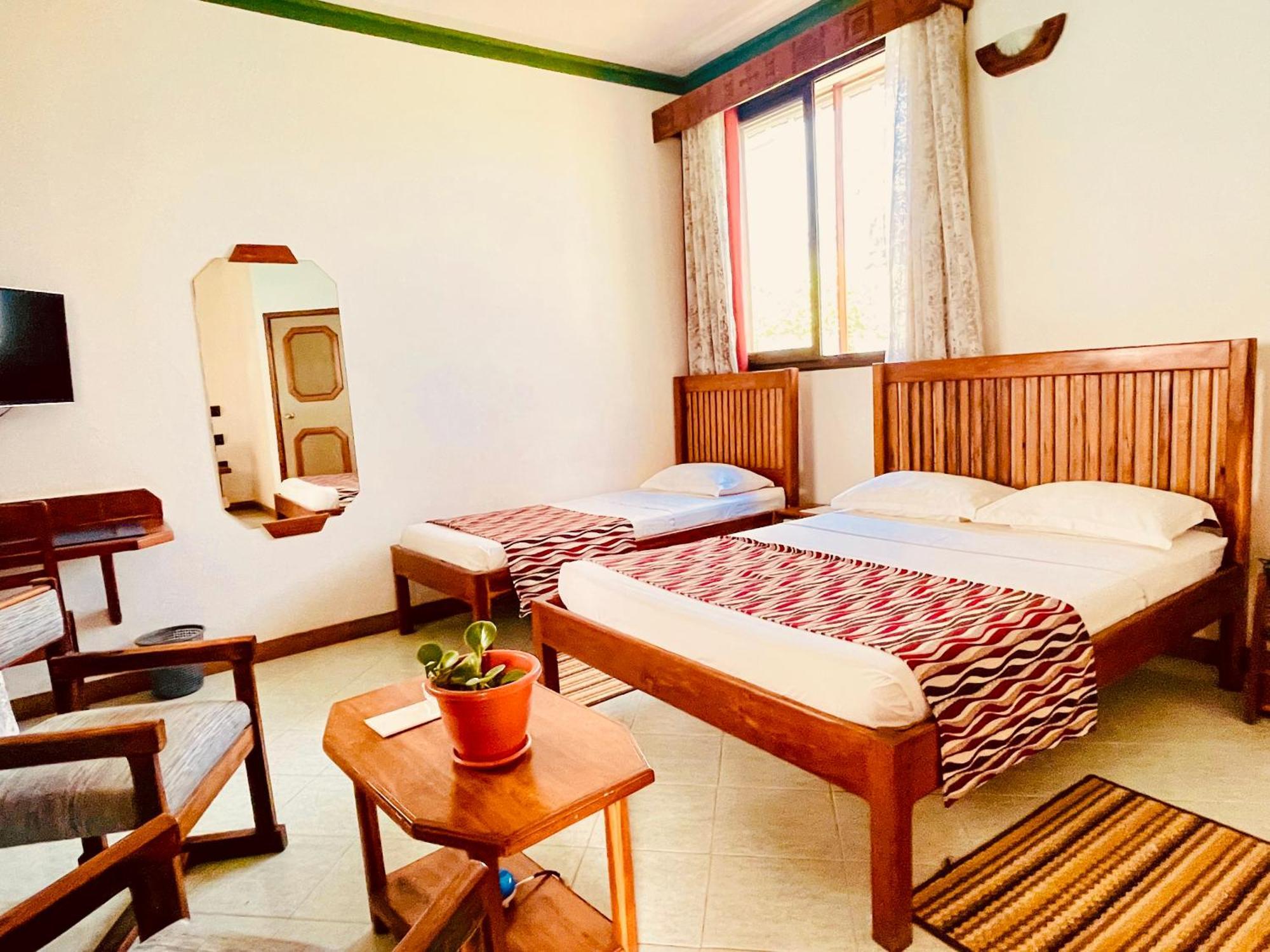 Le Nouvel Eden Otel Toliara Dış mekan fotoğraf