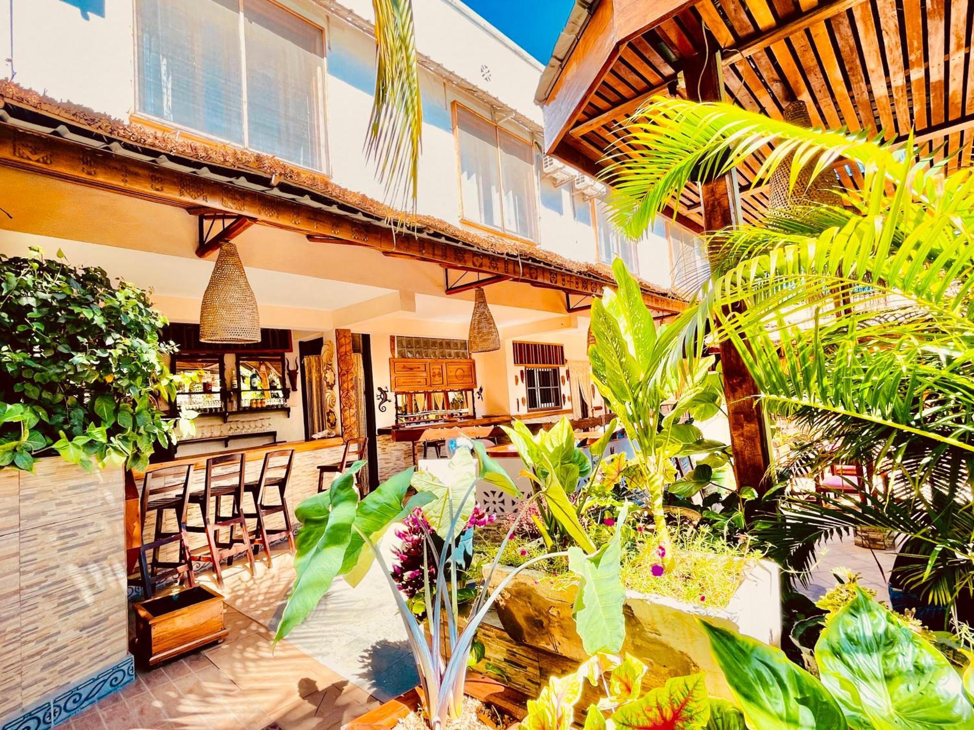 Le Nouvel Eden Otel Toliara Dış mekan fotoğraf