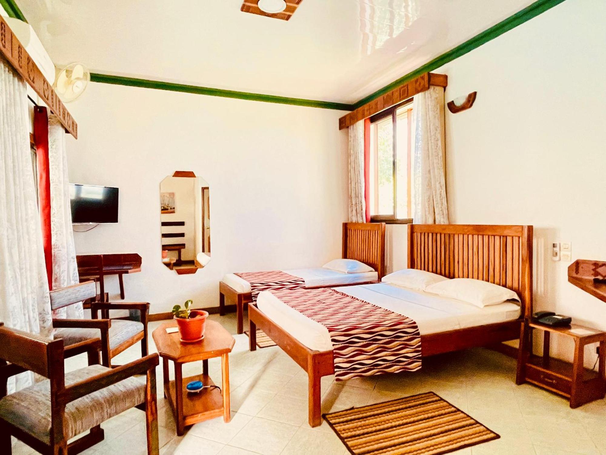Le Nouvel Eden Otel Toliara Dış mekan fotoğraf