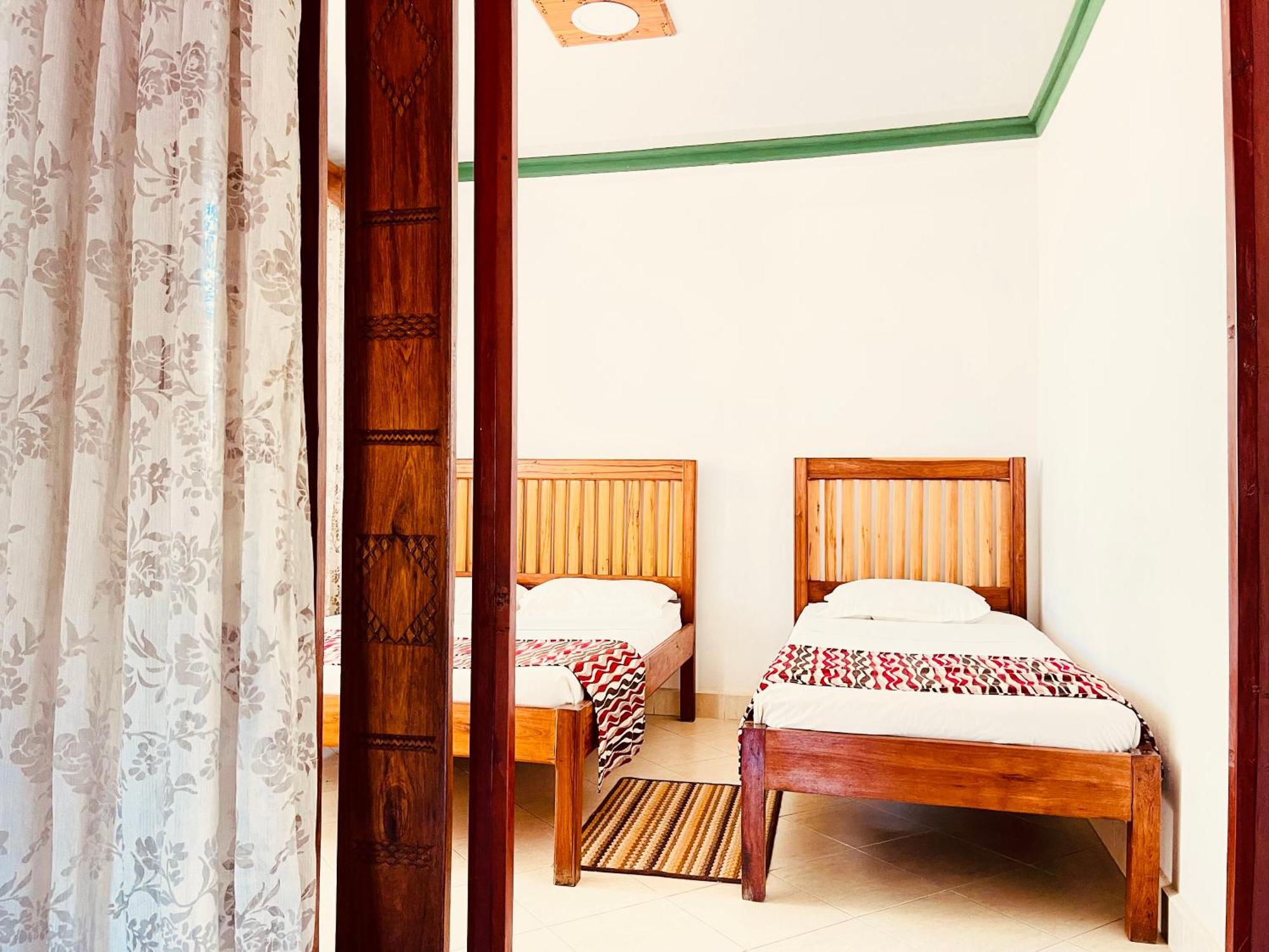 Le Nouvel Eden Otel Toliara Dış mekan fotoğraf